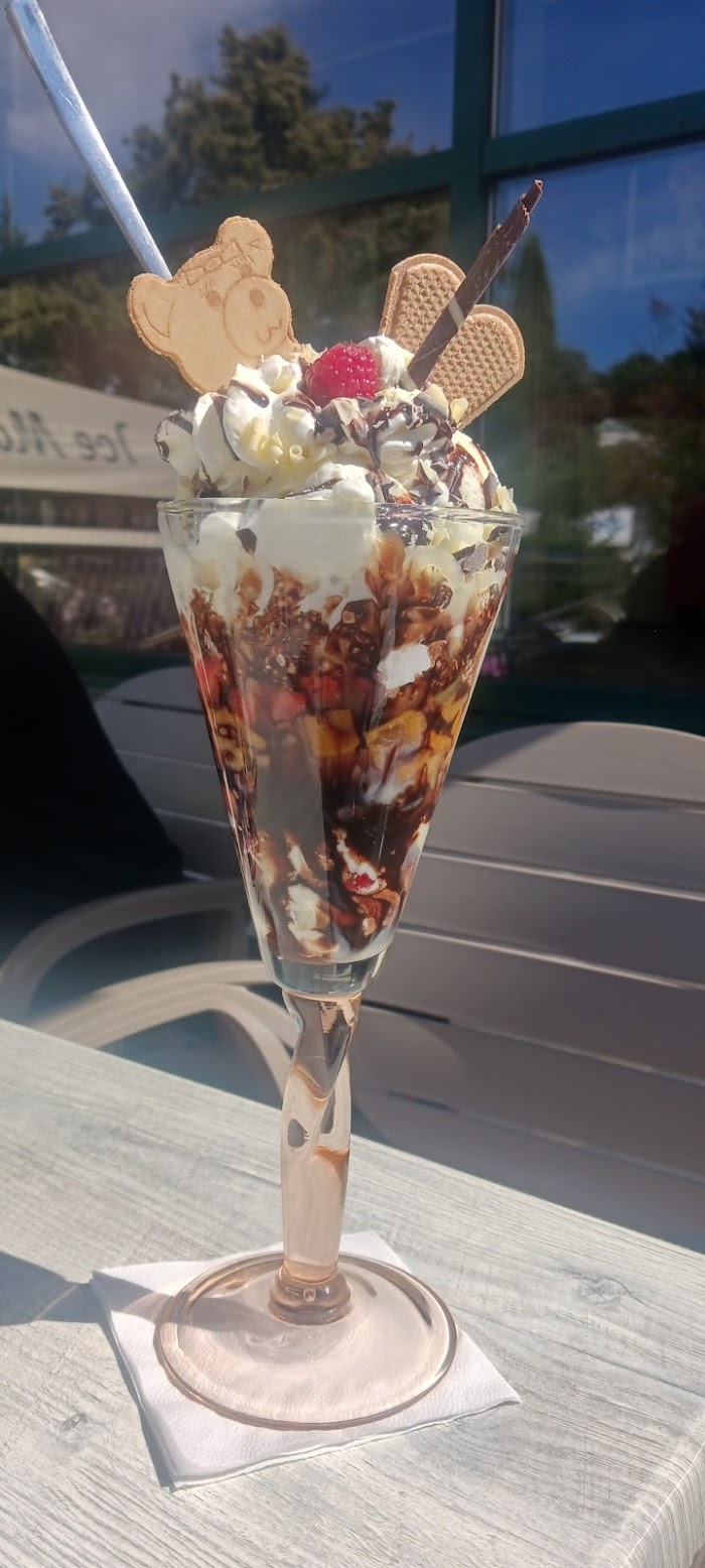 KAWIARNIA ICE MAGNUM
